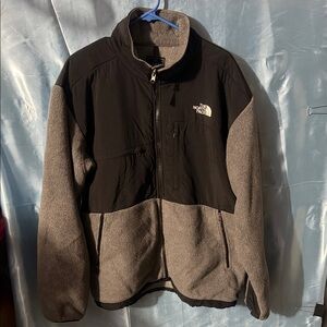 The North Face Men's Black and Gray Performance Jacket